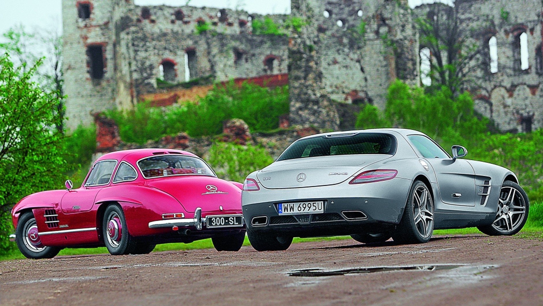 Mercedes SLS wczoraj i dziś: dwa wcielenia skrzydlaka, to lepsze niż latanie