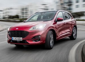 Nowy Ford Kuga – hybryda uniwersalna