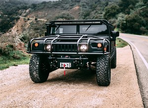 Hummer H1 zrobiony od nowa