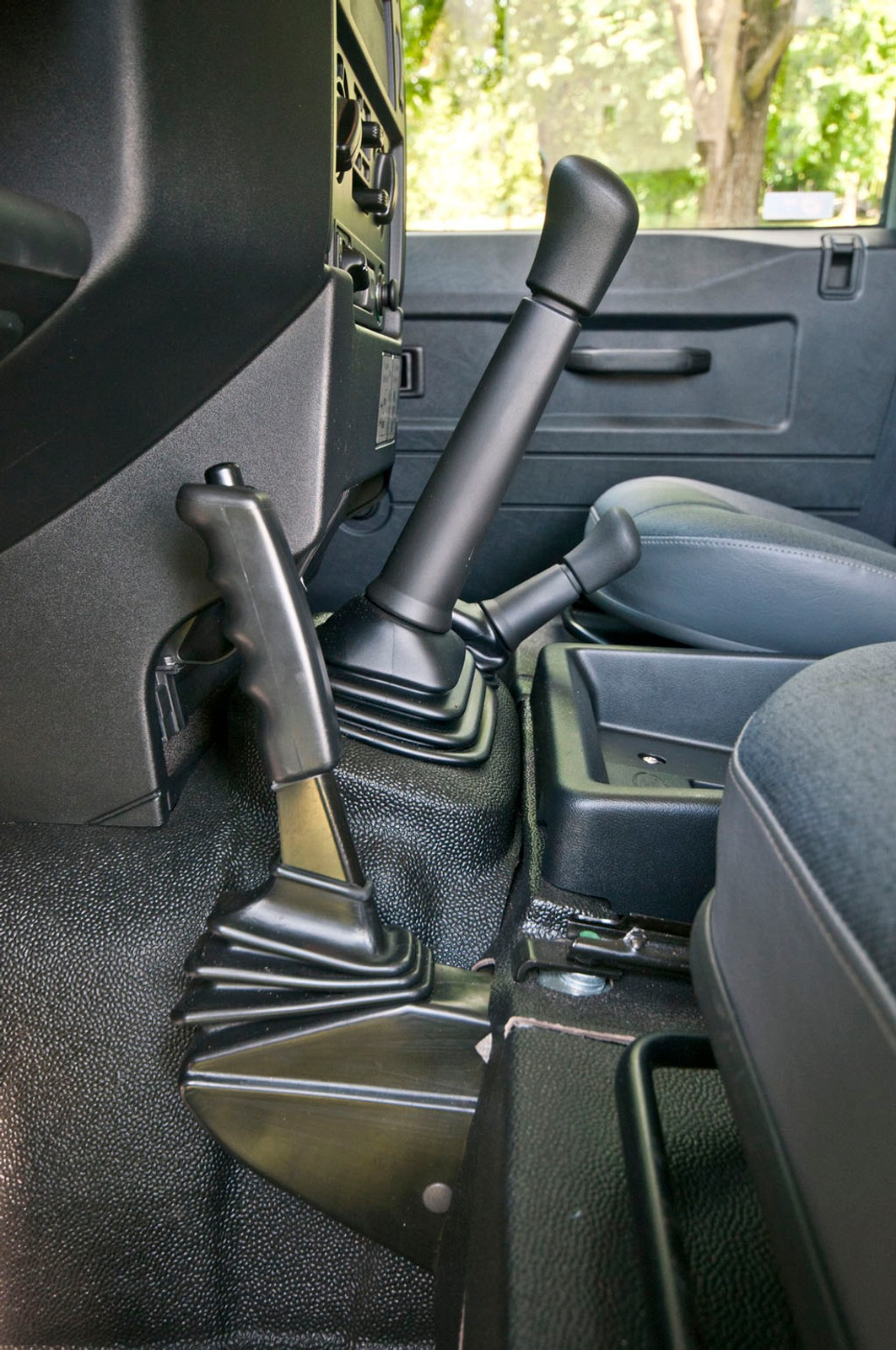 Garaż marzeń: Jaguar F-Type i Land Rover Defender - Brytyjscy łamacze serc