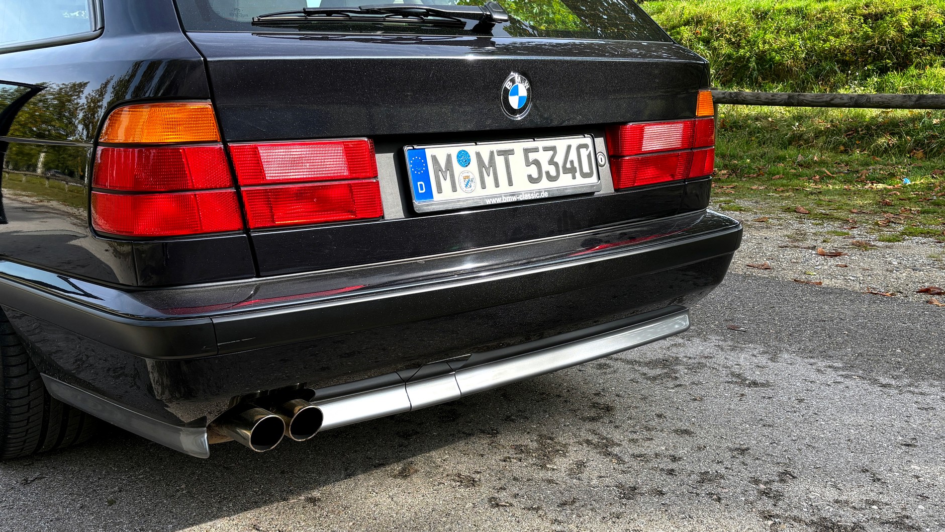 BMW M5 Touring E34