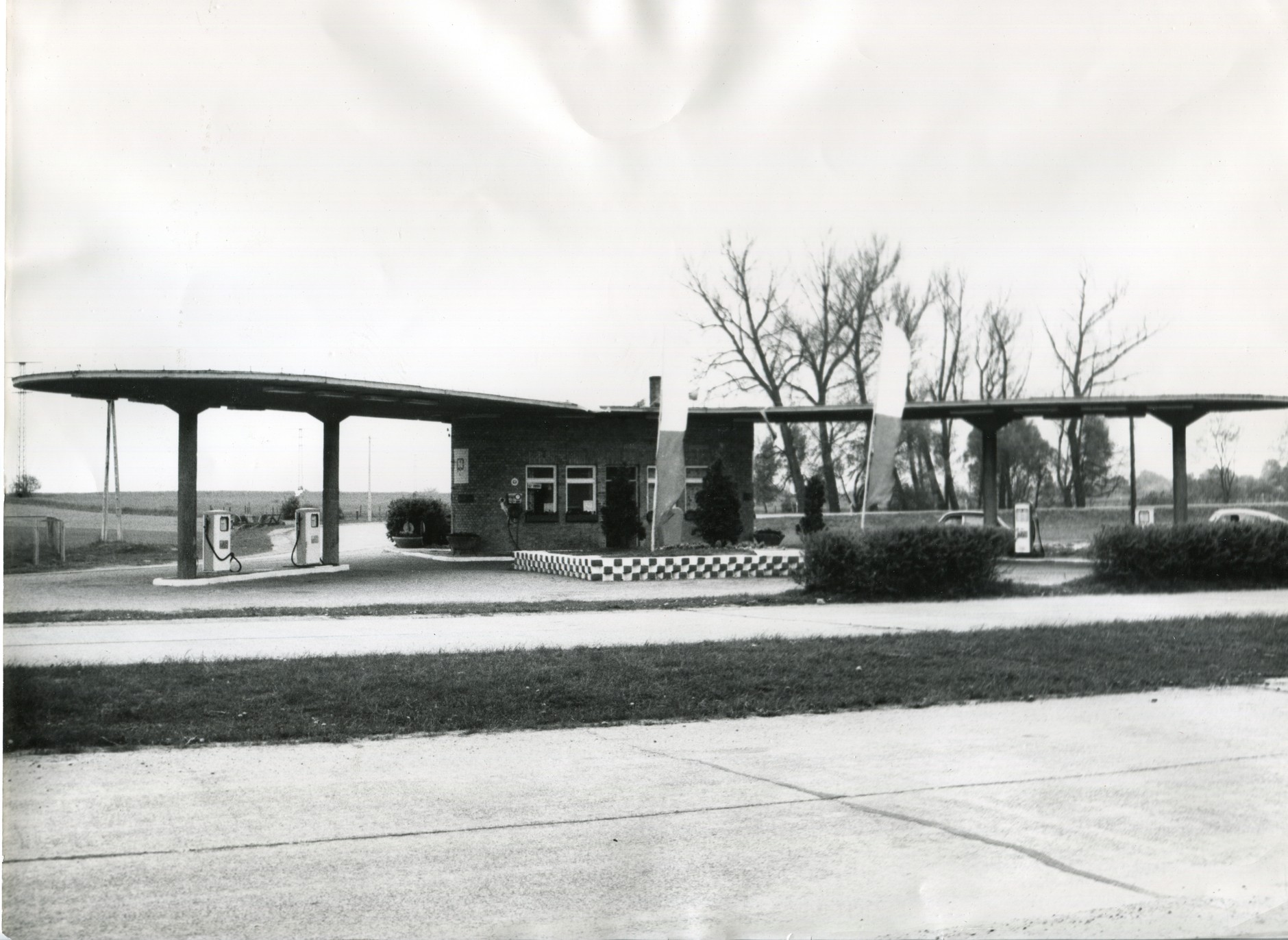 Stacja benzynowa CPN