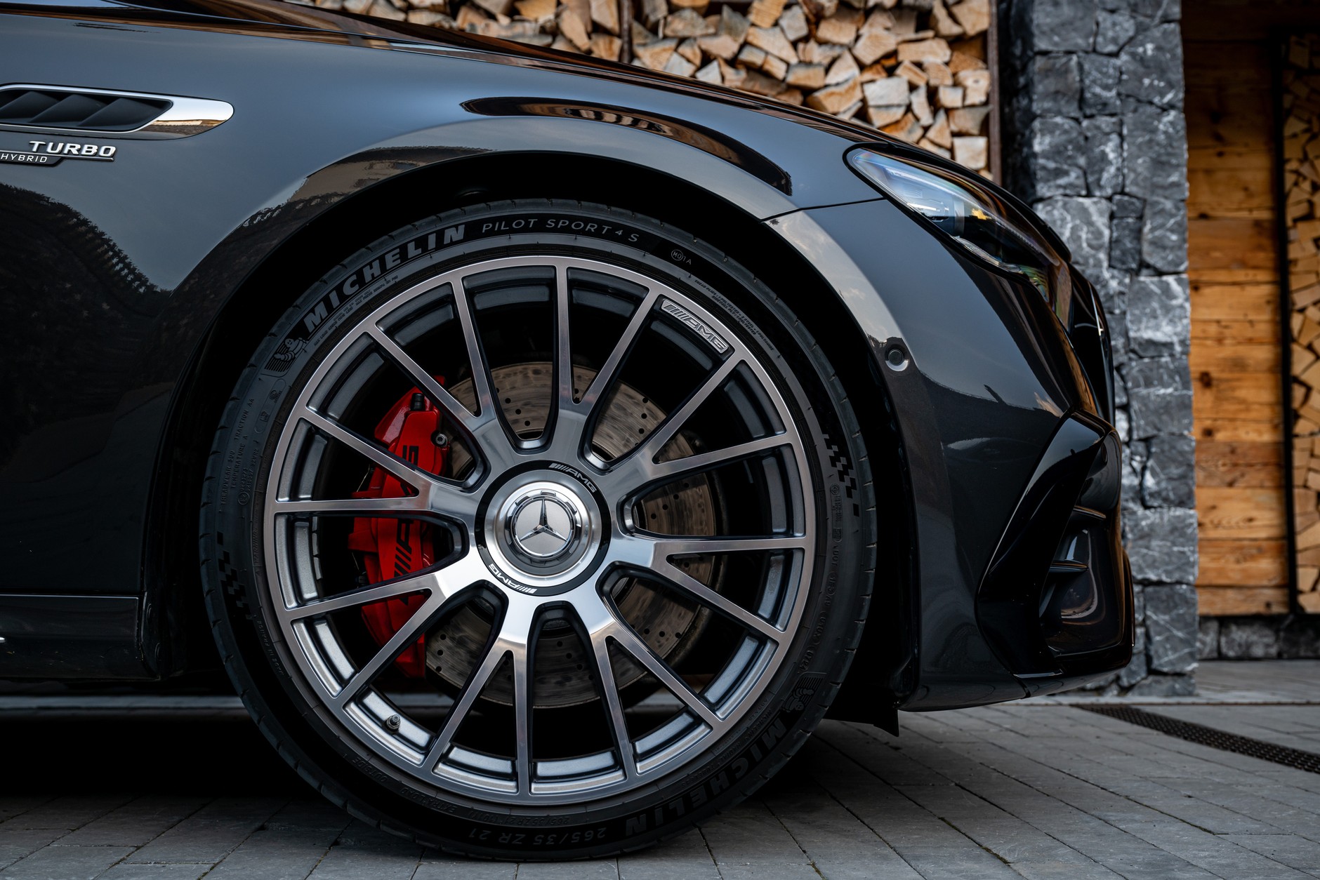 Mercedes-AMG E53 Hybrid 4MATIC+ Estate