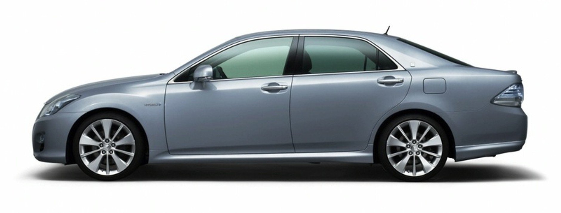 Tokio Motor Show 2007: Toyota Crown Hybrid: królewski sedan z napędem hybrydowym