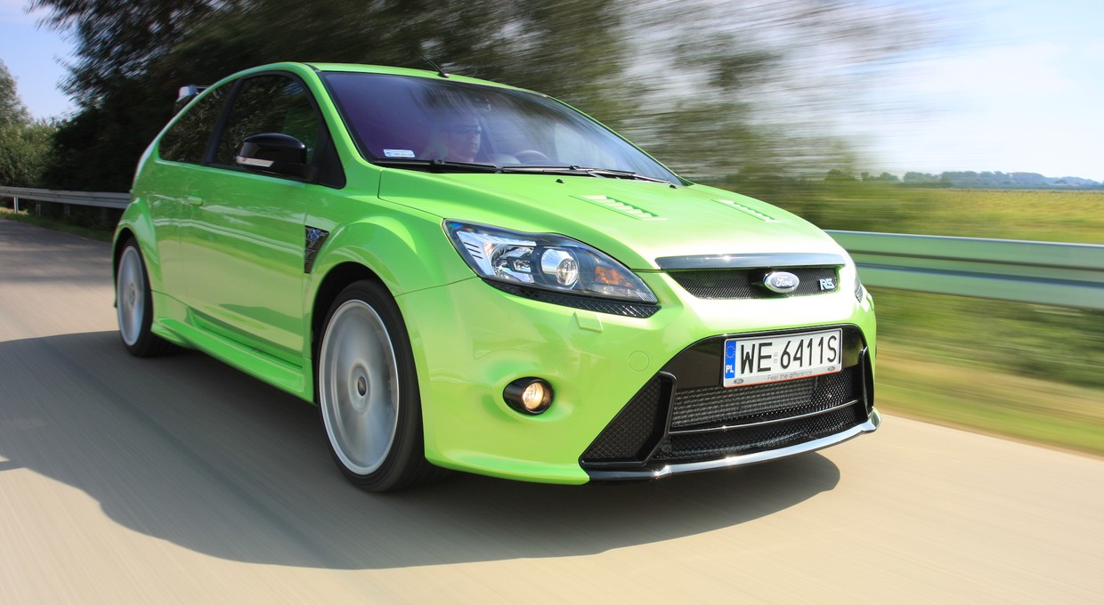 Są mocne, szybkie i... potrafią uzależnić. Top 5 używanych hot hatchy w różnych cenach