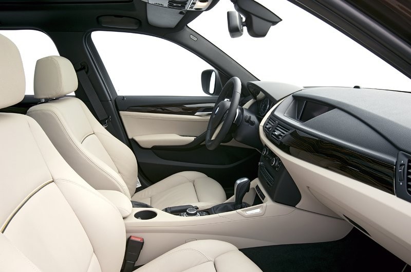 IAA Frankfurt 2009: BMW X1 – pierwsze wrażenia, dane techniczne, fotogaleria