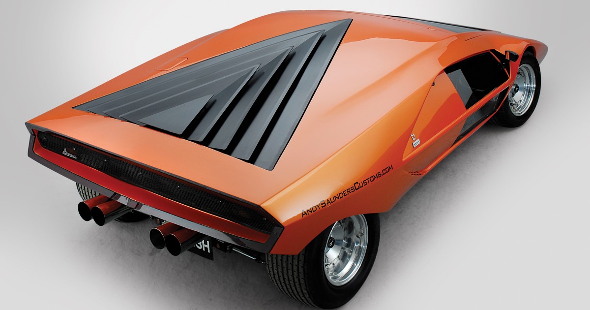 Bertone Stratos (replika Andy Saundersa)