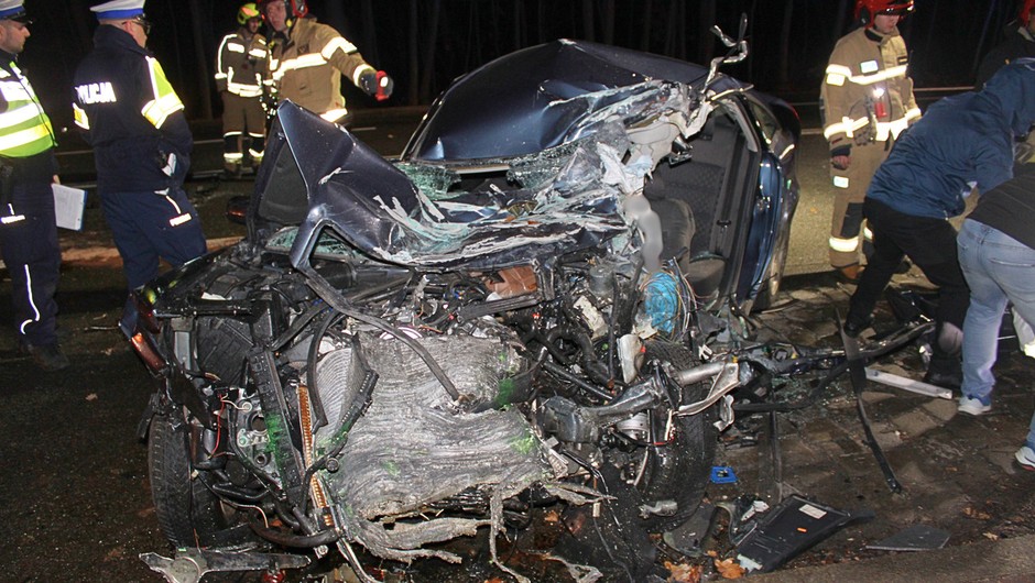 Tragiczny wypadek na DK94 - kierowca Audi zginął na miejscu