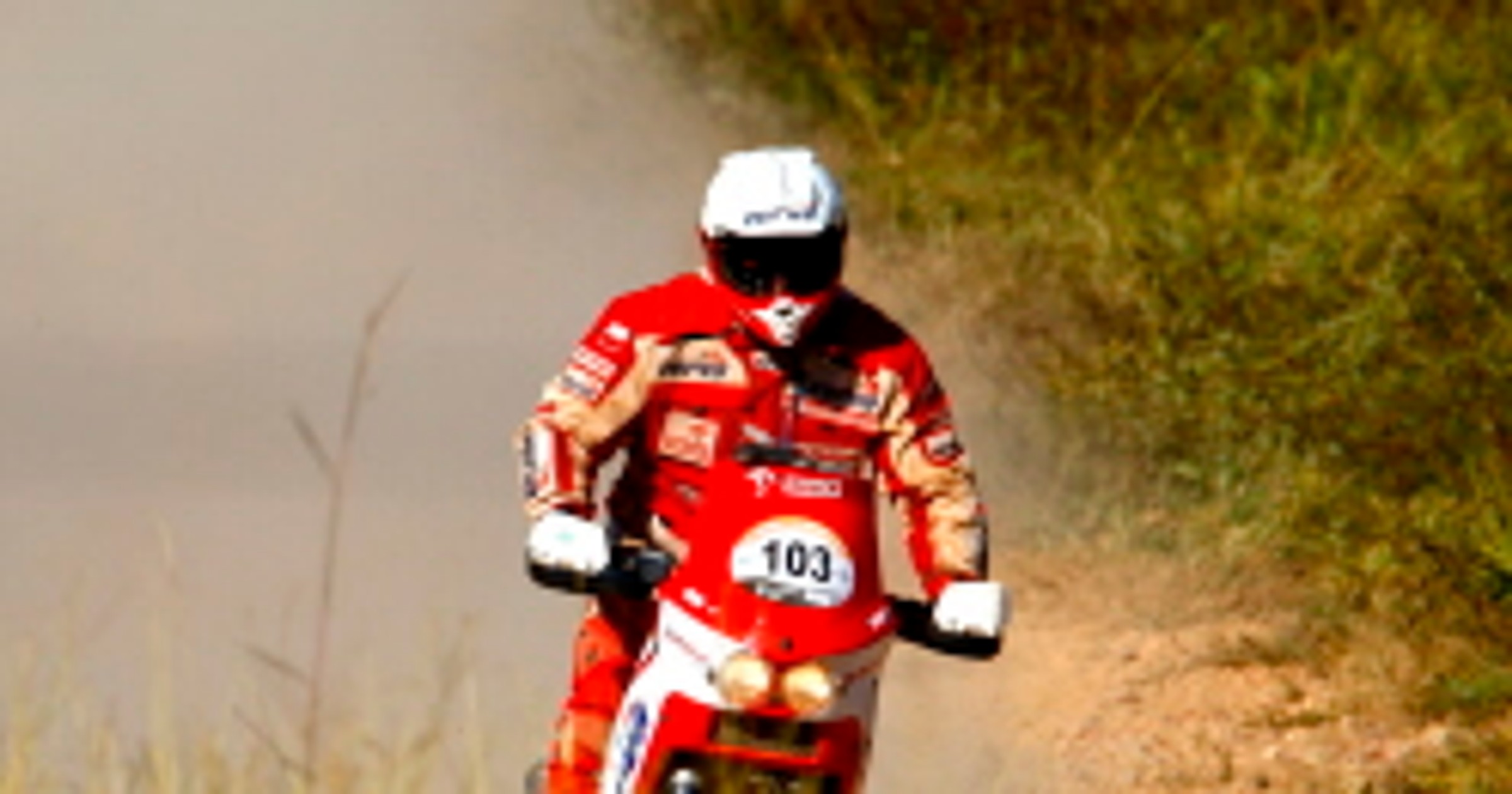 Rajd dos Sertoes 2008: motocykliści blisko czołówki