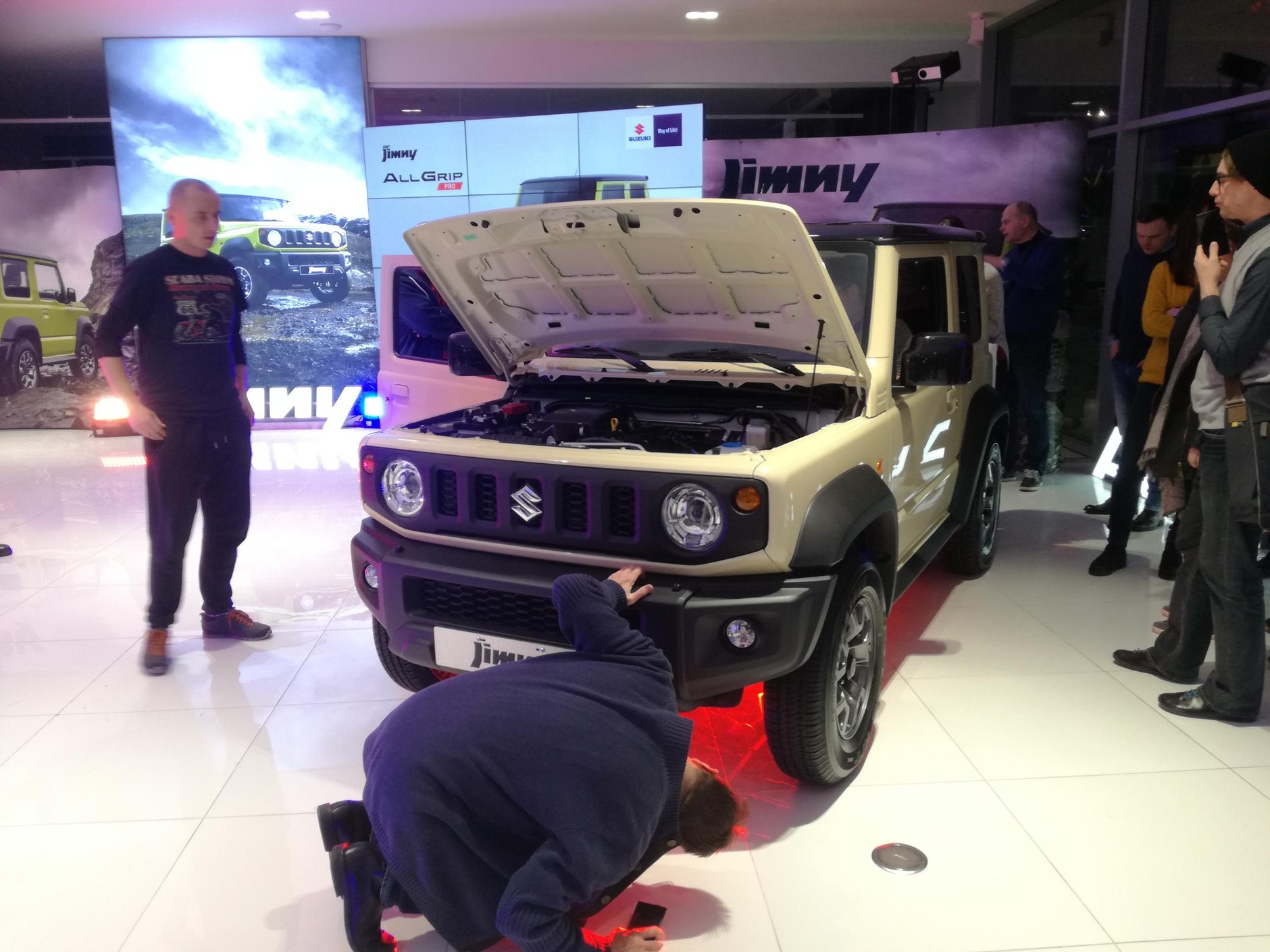 Pokaz Suzuki Jimny