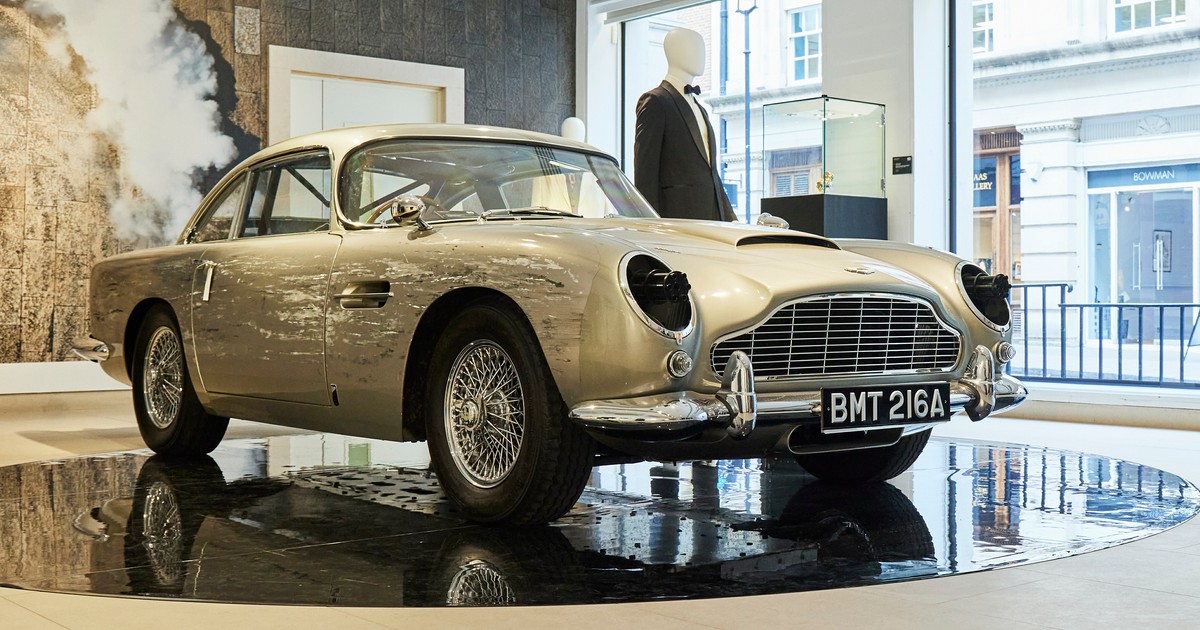 Aston Martin na aukcji z okazji 60-lecia Jamesa Bonda