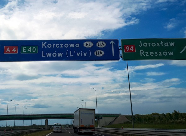 Korytarz humanitarny na podkarpackiej autostradzie A4