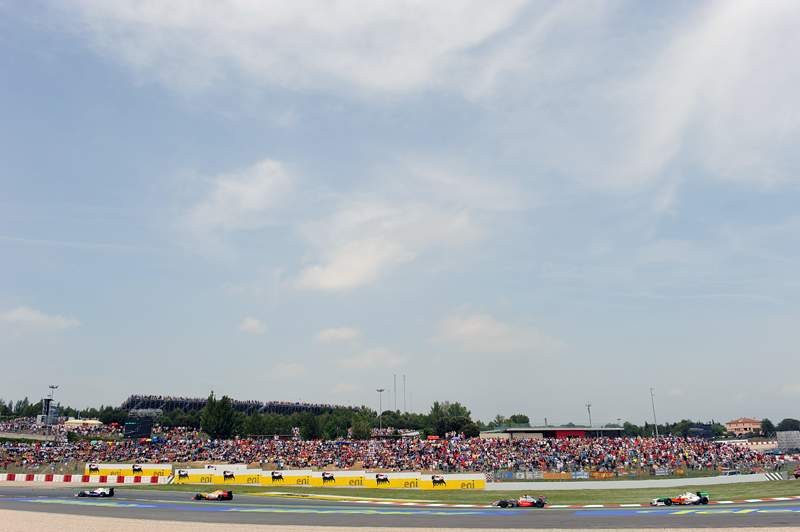 Grand Prix Hiszpanii 2009: niedościgniony Button, słaby Kubica (fotogaleria)