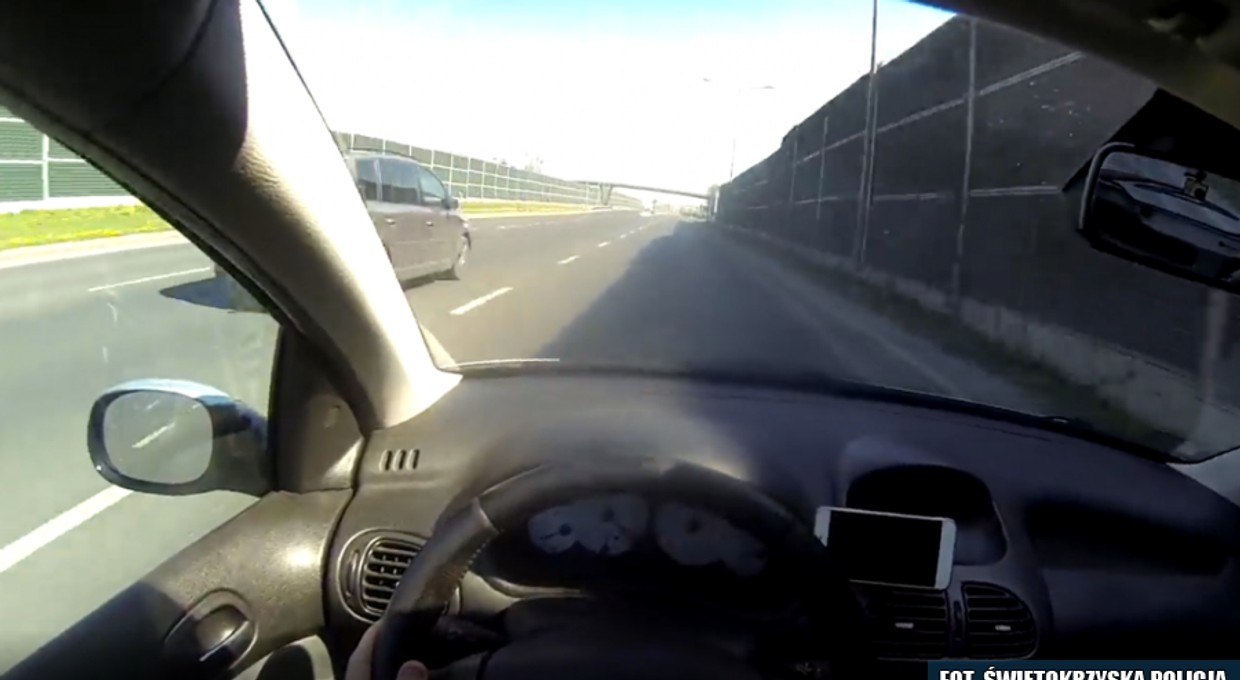 83 punkty karne, czyli 20-latek w Peugeocie