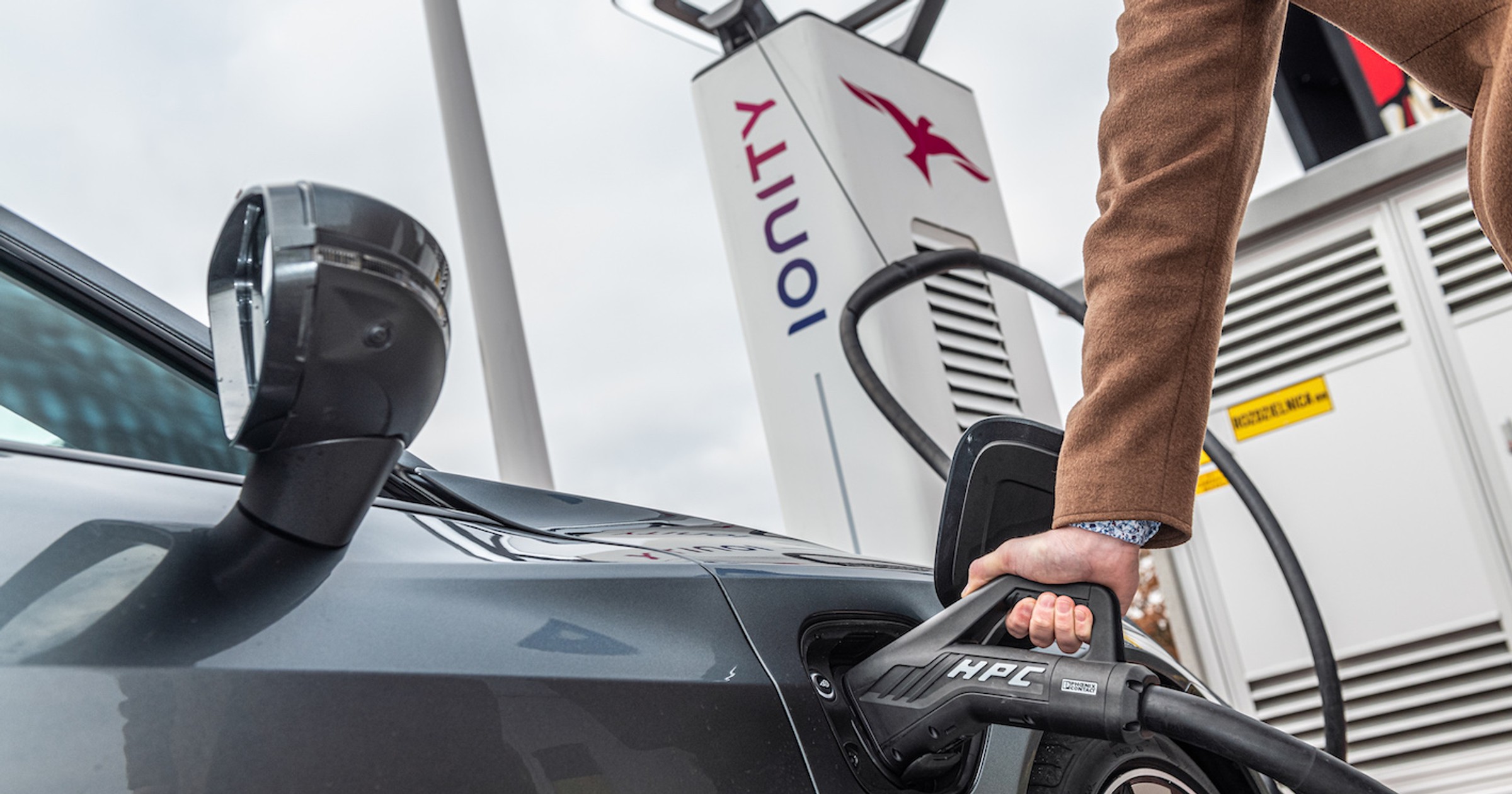 Audi e-tron GT na stacji Ionity