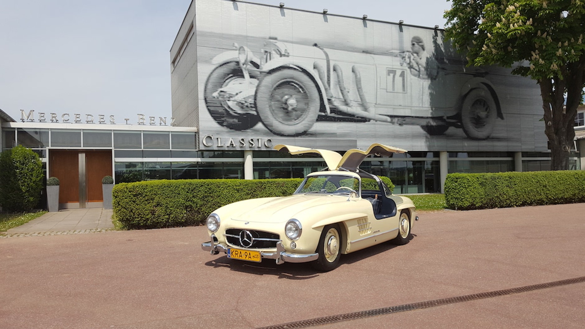 Mille Miglia 2016 – Mercedes Gullwing z Polski