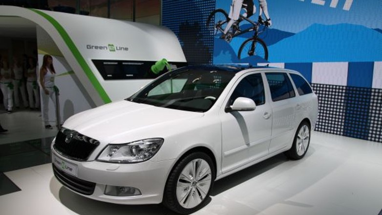 Skoda Octavia Green E Line (Paryż 2010)