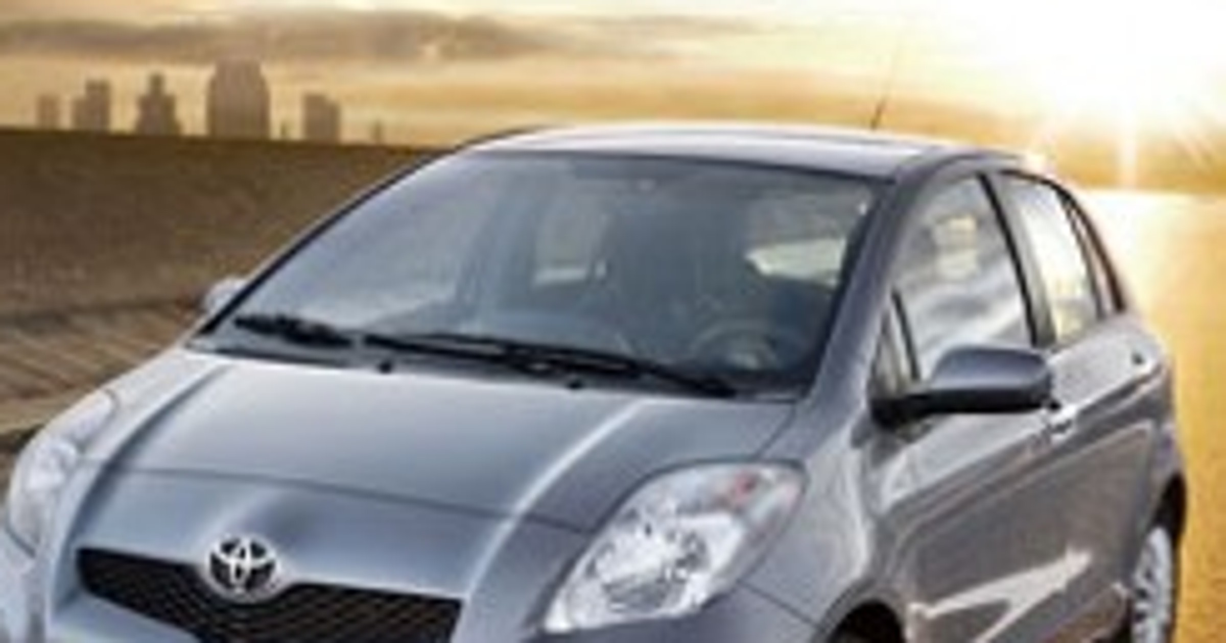 Hybrydowa Toyota Yaris już w 2011 roku 