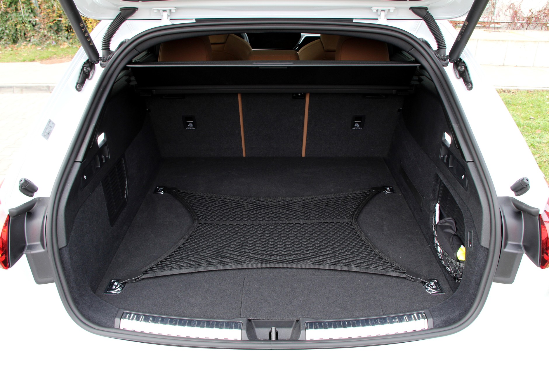 Audi A5 Avant e-hybrid