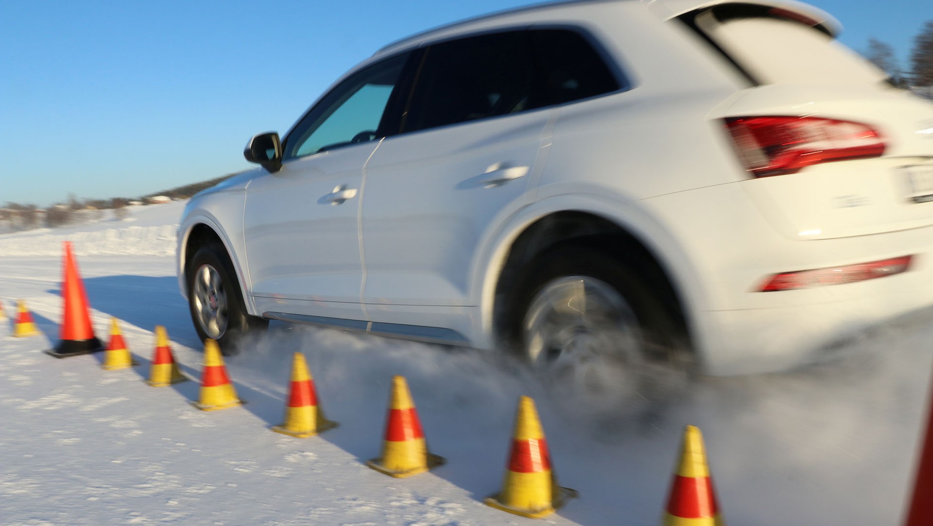 Najlepsze opony całoroczne do SUV-ów w rozmiarze 235/60 R18