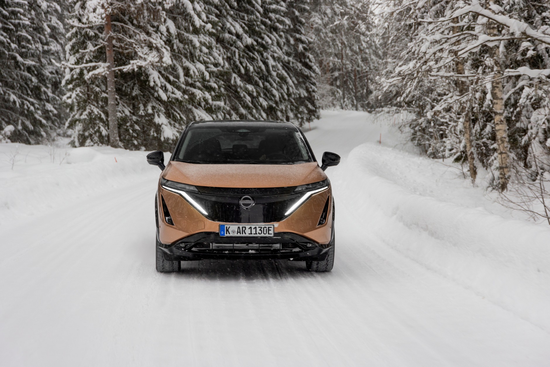 Nissany X-Trail i Ariya e-4ORCE