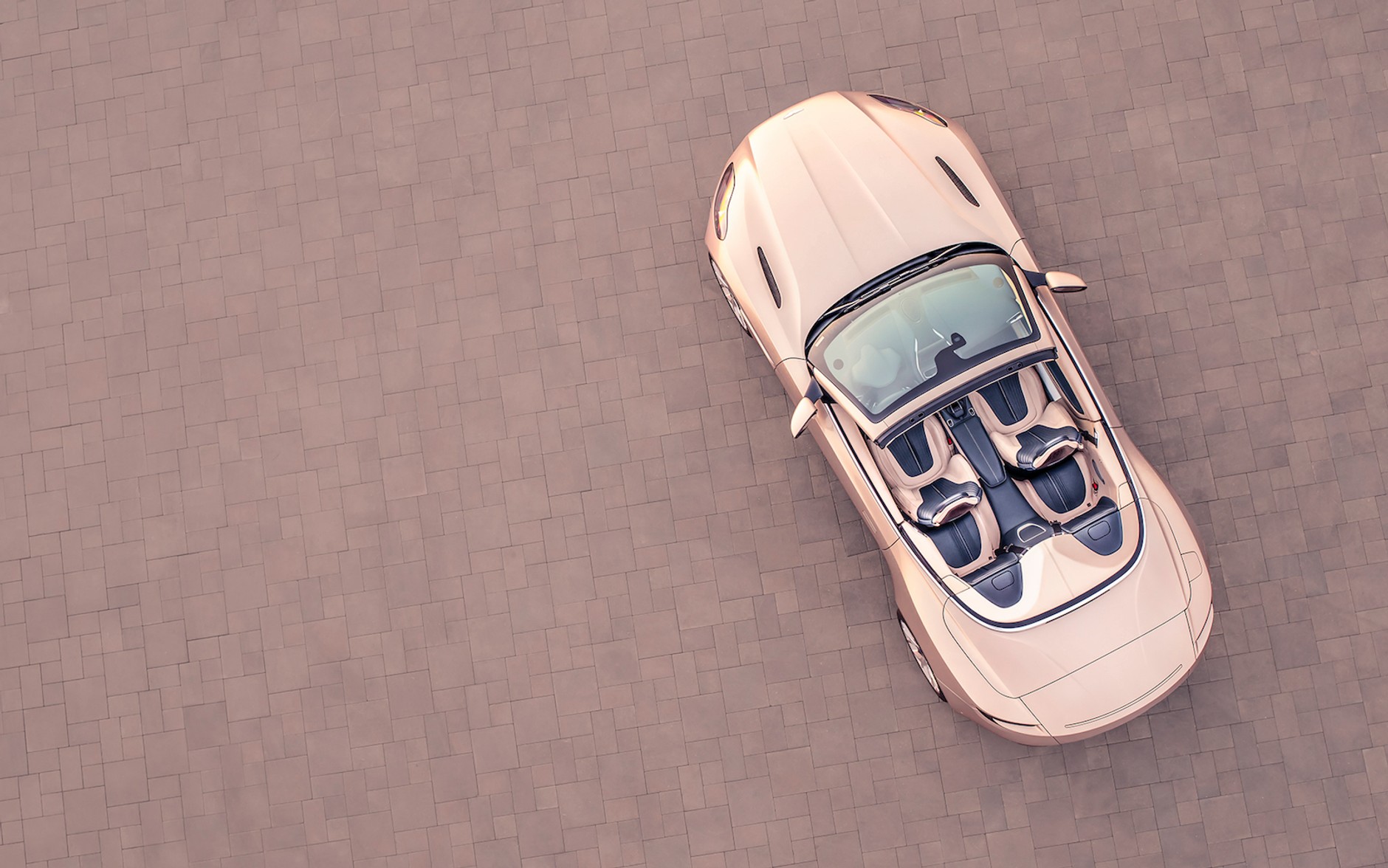 Aston Martin DB11 Volante