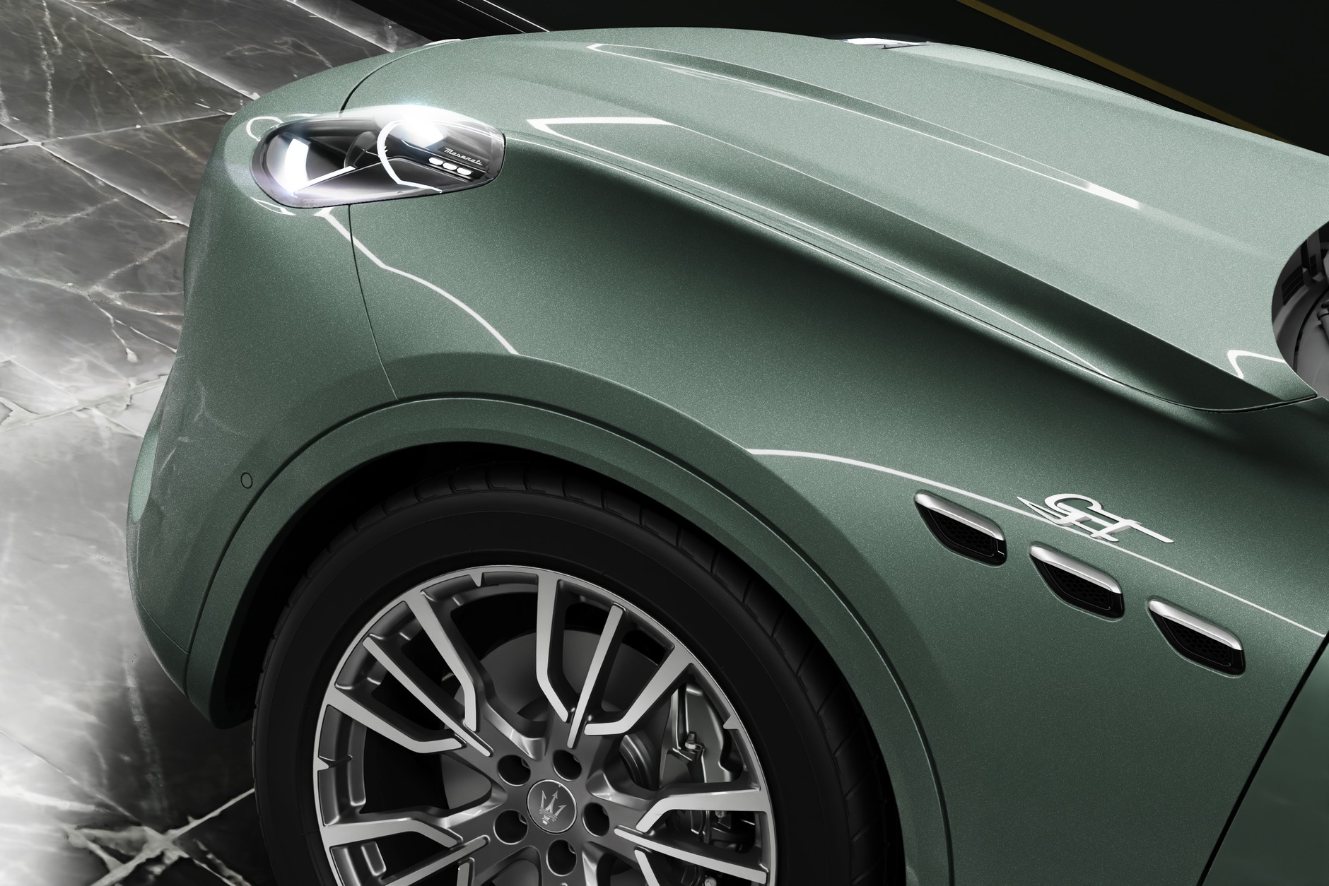 Maserati Fuoriserie Essentials Grecale by David Beckham