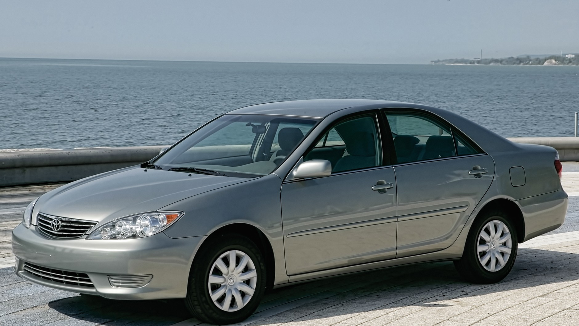 Toyota Camry V