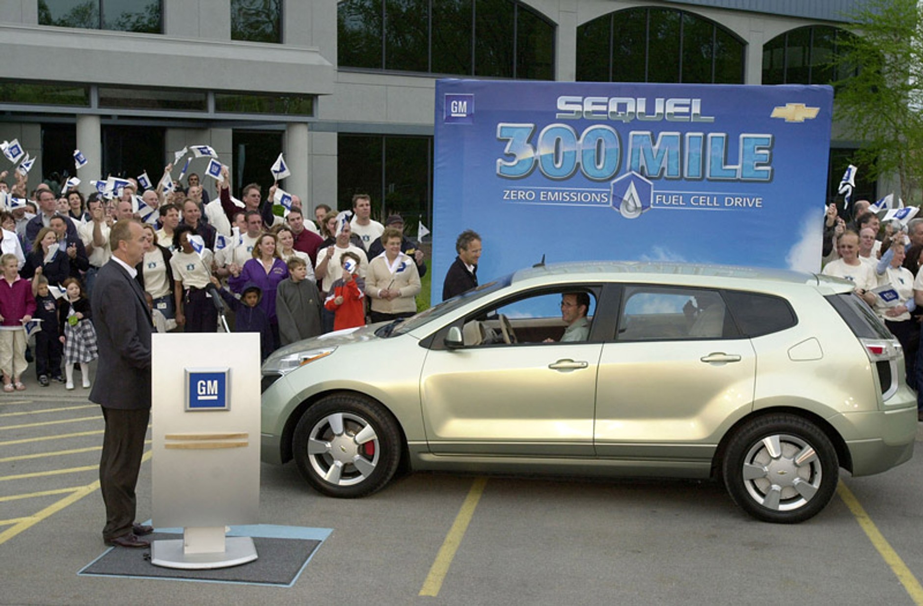 Chevrolet Sequel: 300 mil na wodorze