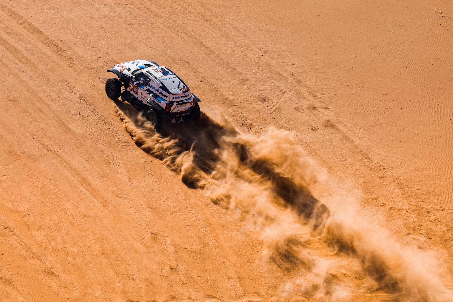 Krzysztof Hołowczyc uratował życie podczas Rajdu Dakar. Wynik był drugorzędny