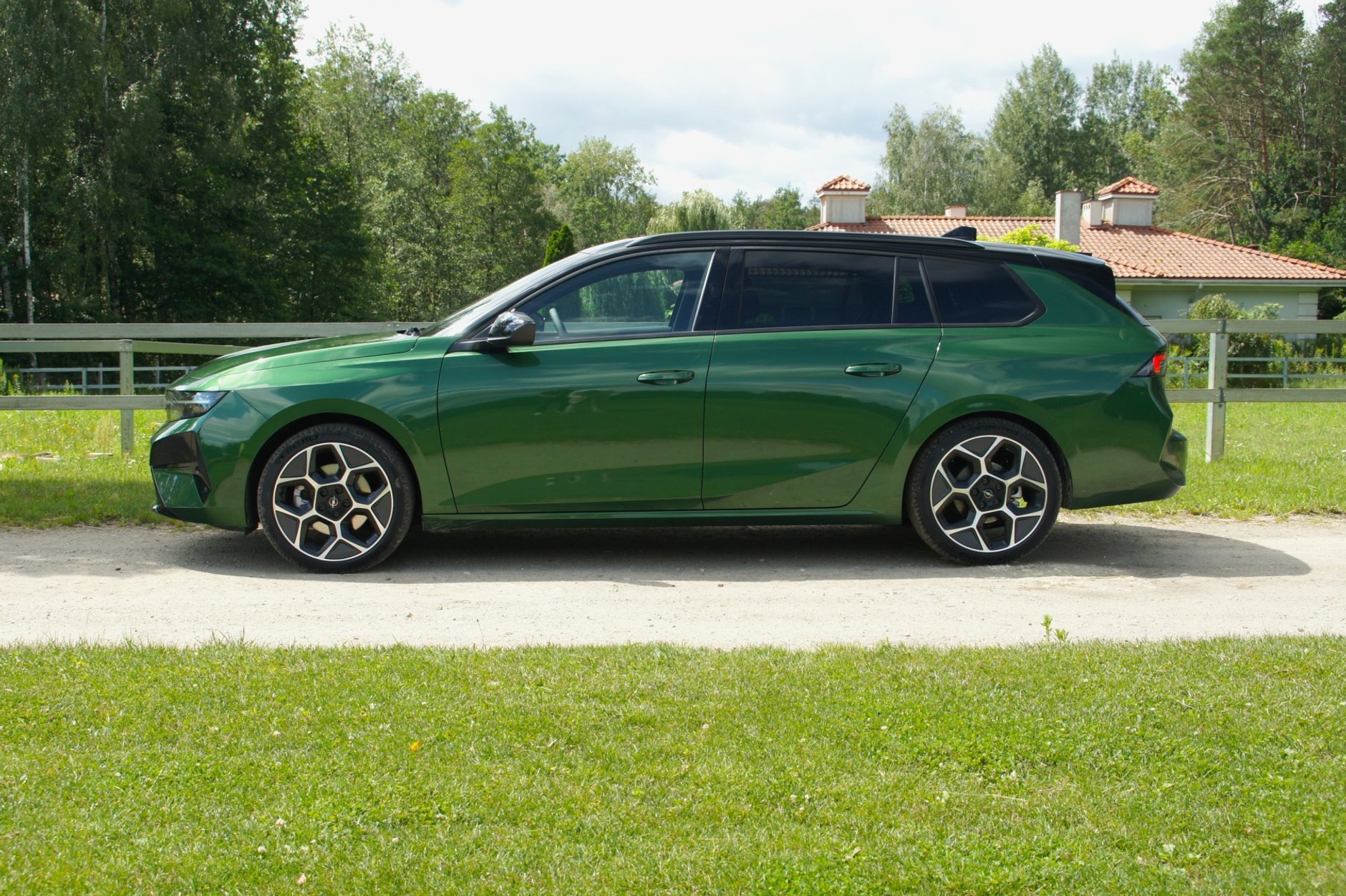 Opel Astra L po liftingu
