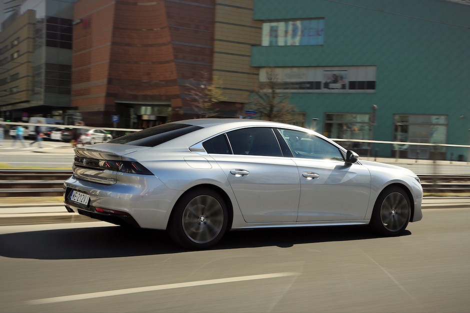 Peugeot 508 – dyktator nowych trendów