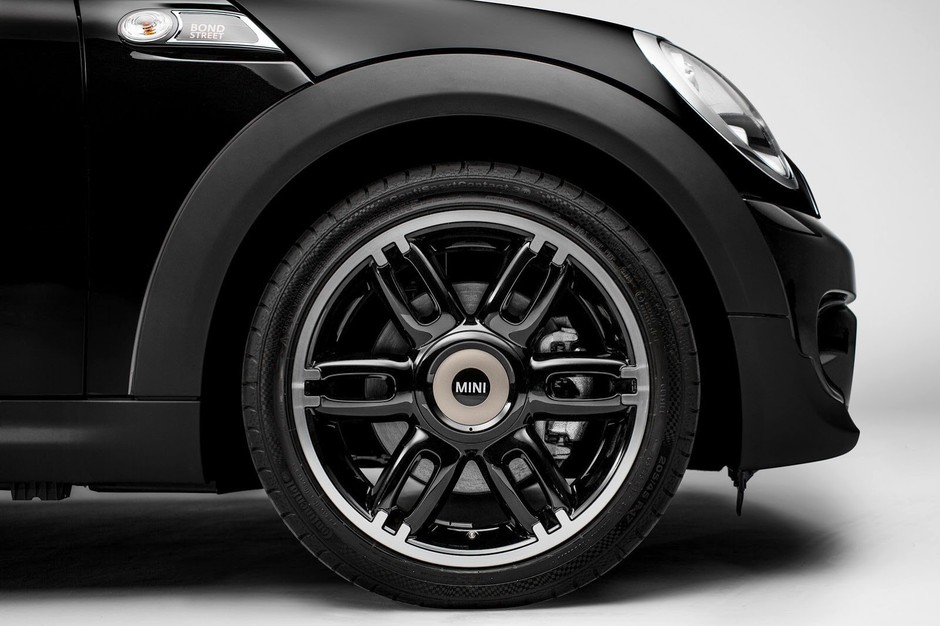 Mini Clubman Bond Street w Genewie