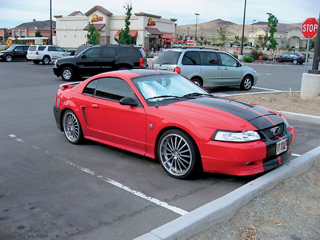Skoro Stany, to musiała być miejscowa ikona, czyli Ford Mustang