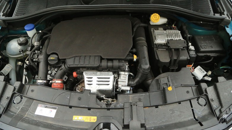 Citroen C4 Cactus 1.2 Puretech 130 - tylko airbumpów żal...