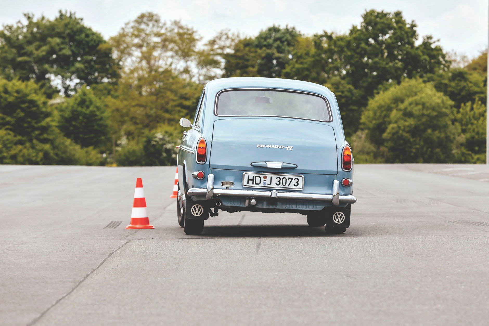 Volkswagen 1600 TL - szybkie plecy