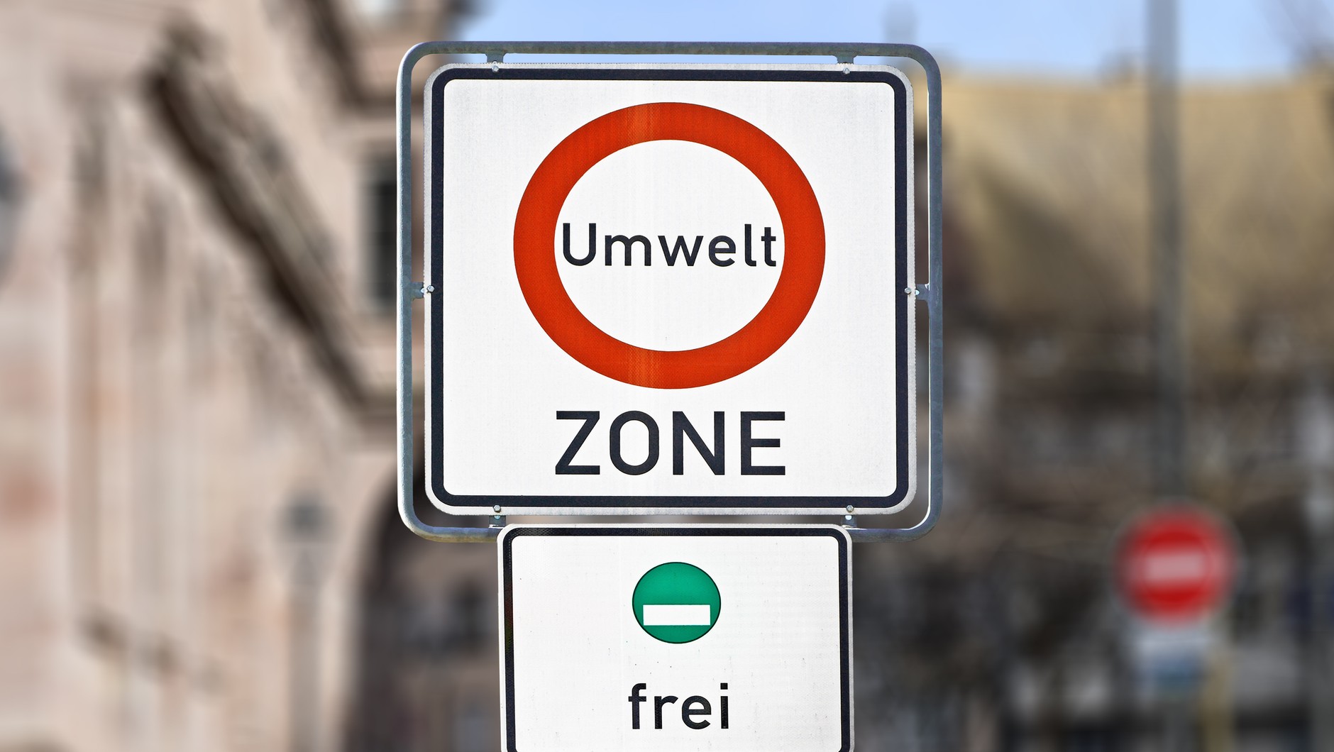 Niemiecka strefa czystego transportu (Umweltzone). Wymogi dla aut nie zmieniły się od kilkunastu lat