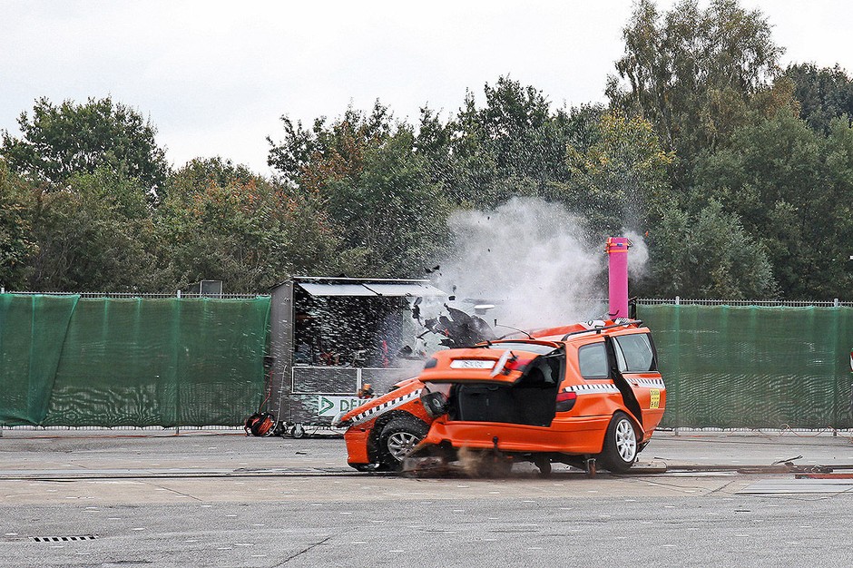 Peugeot 406 Kombi w teście zderzeniowym
