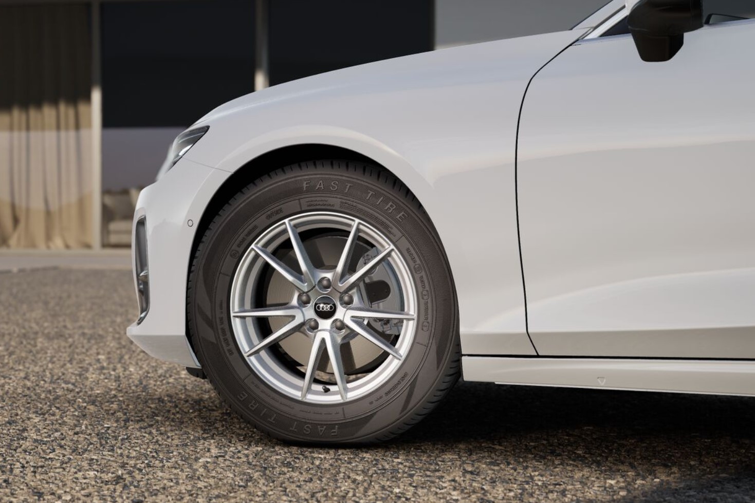 Bazowe 17-calowe alufelgi i balonowe opony w Audi A6 Avant