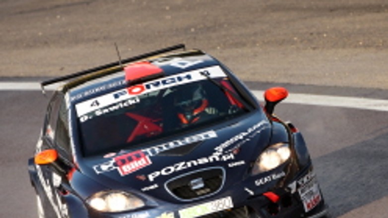 Wyścigi: Damian Sawicki przypieczętował sukces