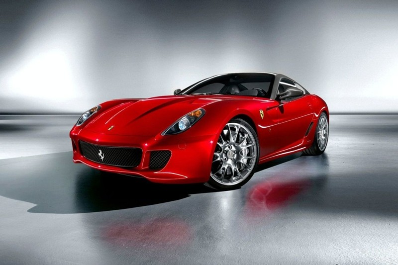 Porcelanowe Ferrari 599 GTB Fiorano
