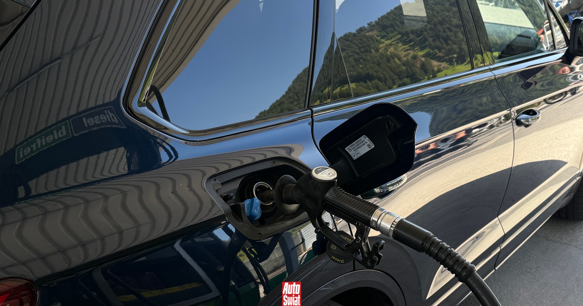 Najnowsze prognozy cen paliw. Na stacje wracają podwyżki