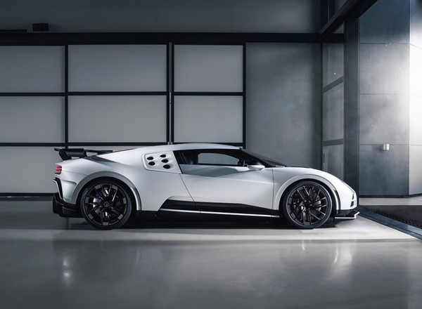W końcu Bugatti, na które mnie stać. Centodieci w nowej odsłonie ma 15 cm długości