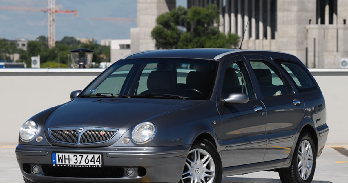 Lancia Lybra SW 2.0 20V: Luksus tanim kosztem?