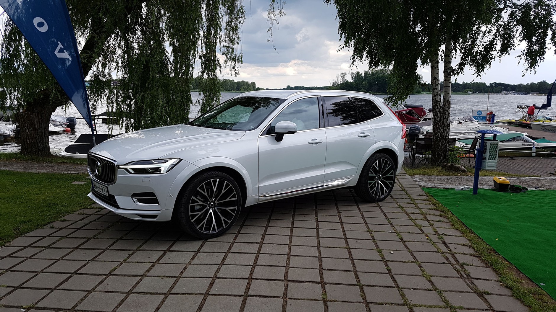 XC60 - mówisz Volvo, myślisz bezpiecznie