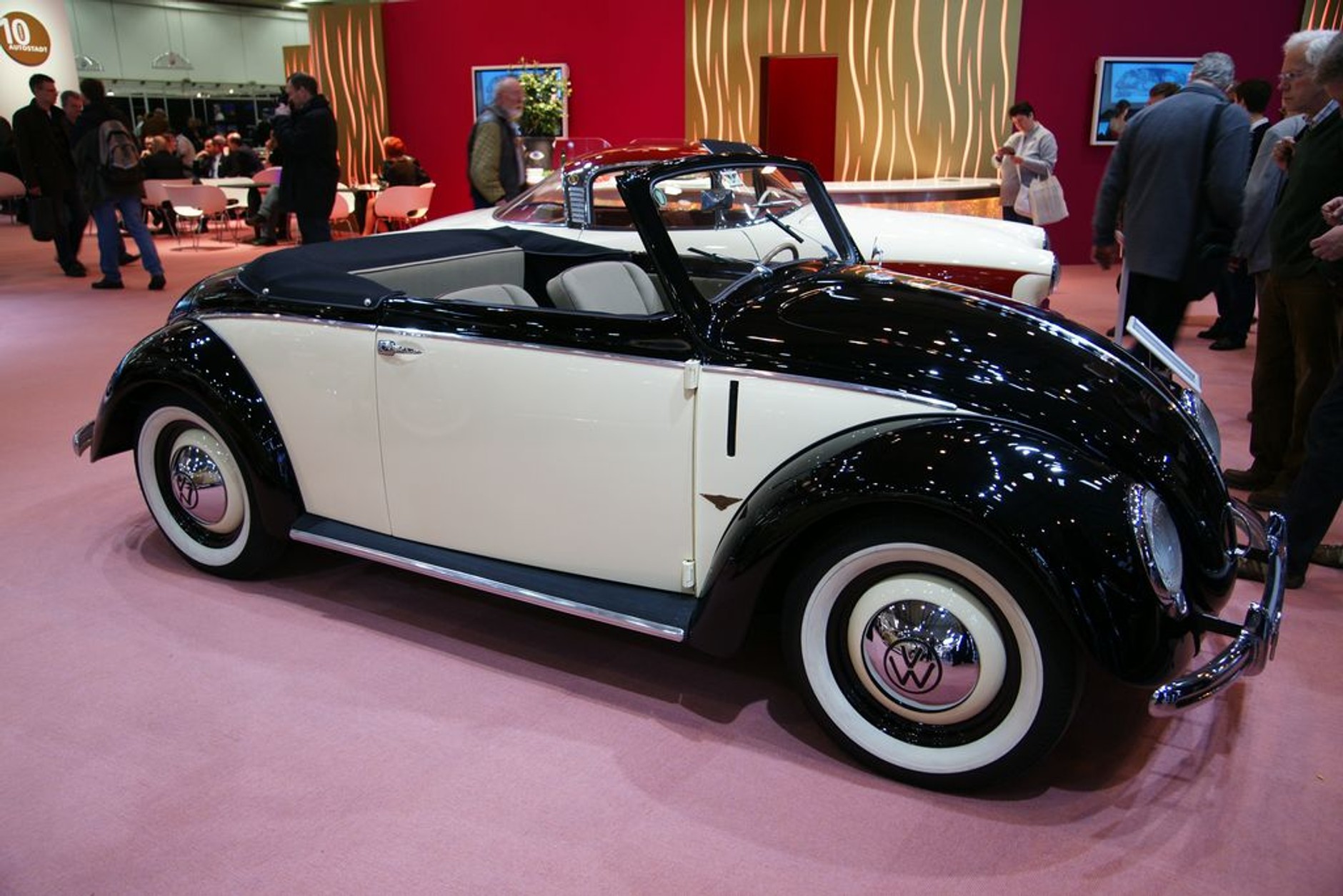 Techno Classica Essen 2010: targi rekordów - zaprzeczenie kryzysu w motoryzacji (galeria)