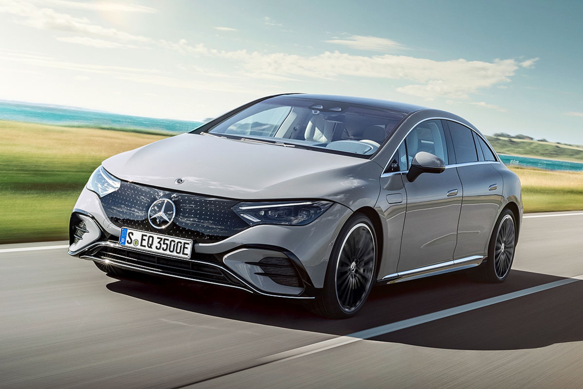 Mercedes EQE (2022 r.)