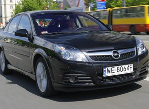 Opel Vectra C - wygodna, tania i całkiem trwała