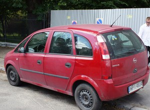 Czy auto było bite? Radzimy, jak sprawdzić stan nadwozia w używanym samochodzie?