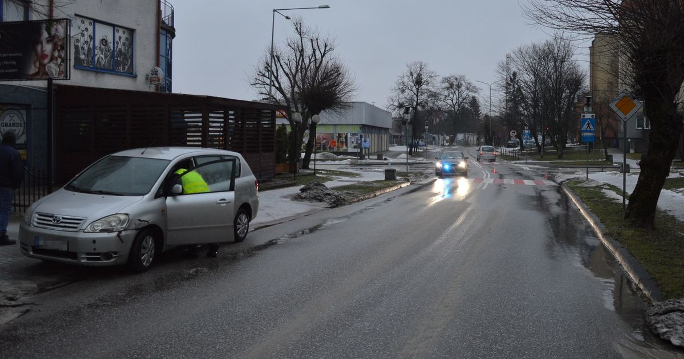Wypadek na przejściu dla pieszych w Tomaszowie Lubelskim